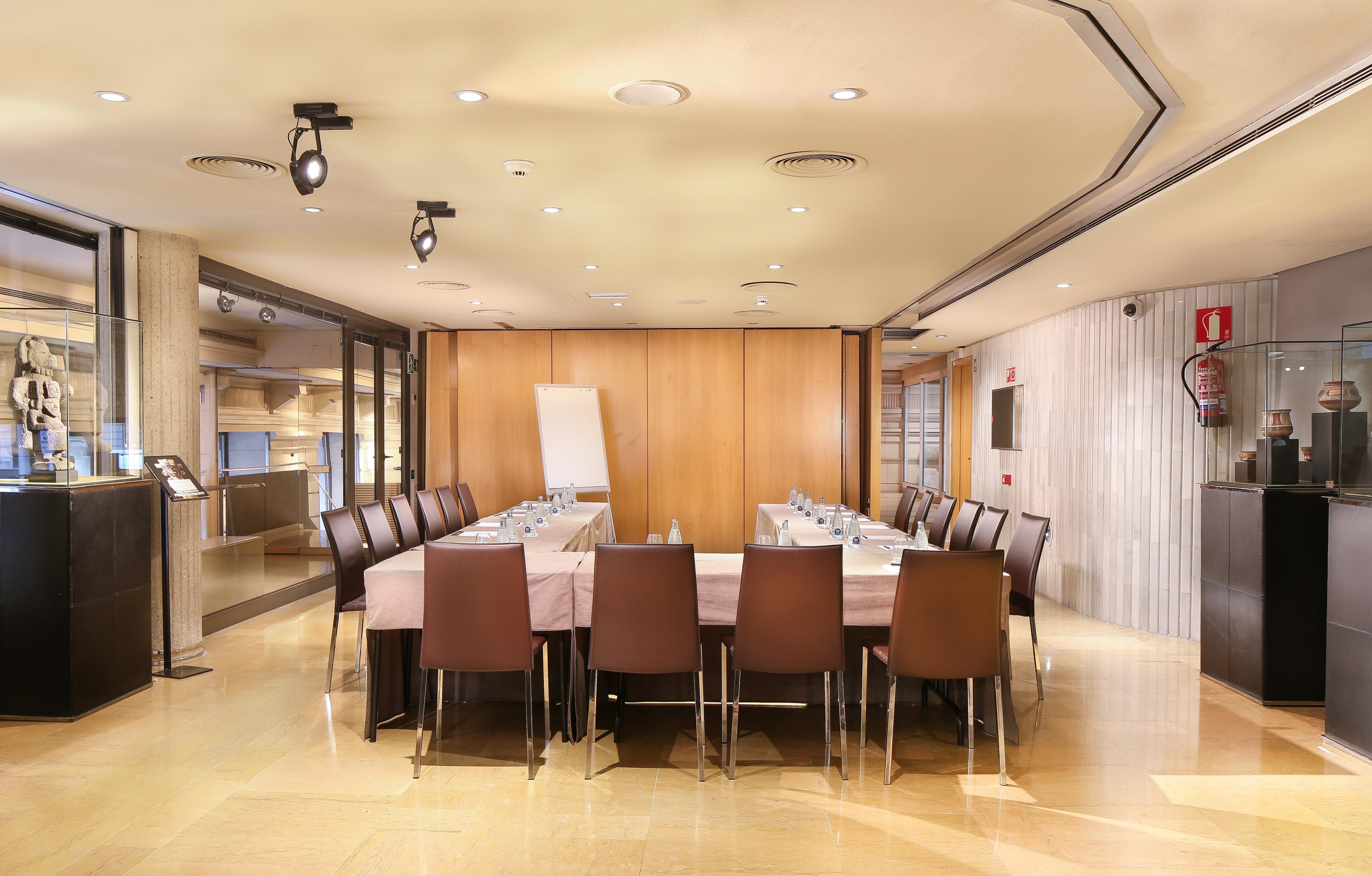 Claris & Gl, A Small Luxury Of The World 5* Barcellona