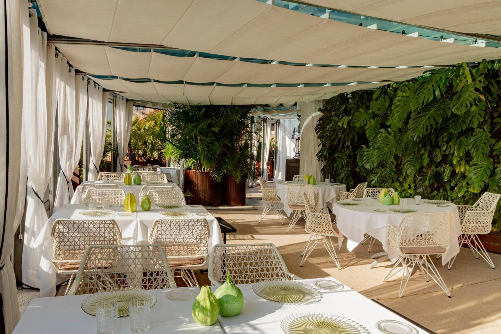 Claris & Gl, A Small Luxury Of The World Hotel Barcellona